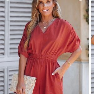 CUPSHE Crimson Vneck Cutout Romper